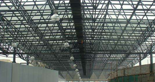 潮州听网架公司的名目师阐述其网架的季节个性